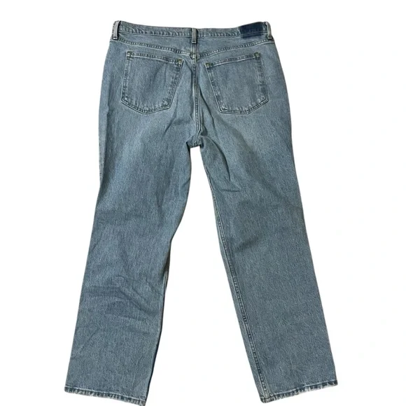 Abercrombie & Fitch Relaxed 90s Straight Ultra High-Rise Ripped Jeans Sz 16/33 - Picture 4 of 5